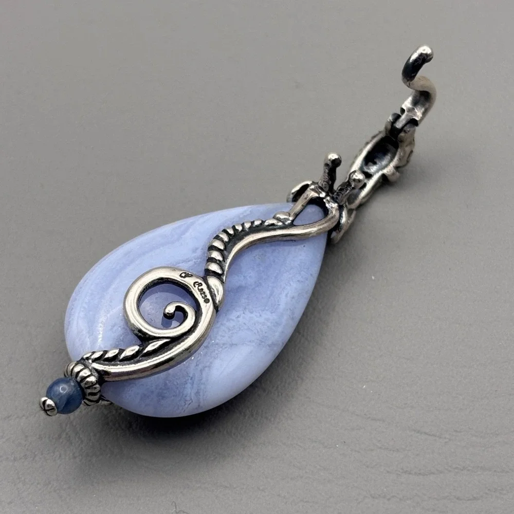Vintage Carolyn Pollack 925 Blue Lace Agate Blue Kyanite Half Moon Bay Pendant